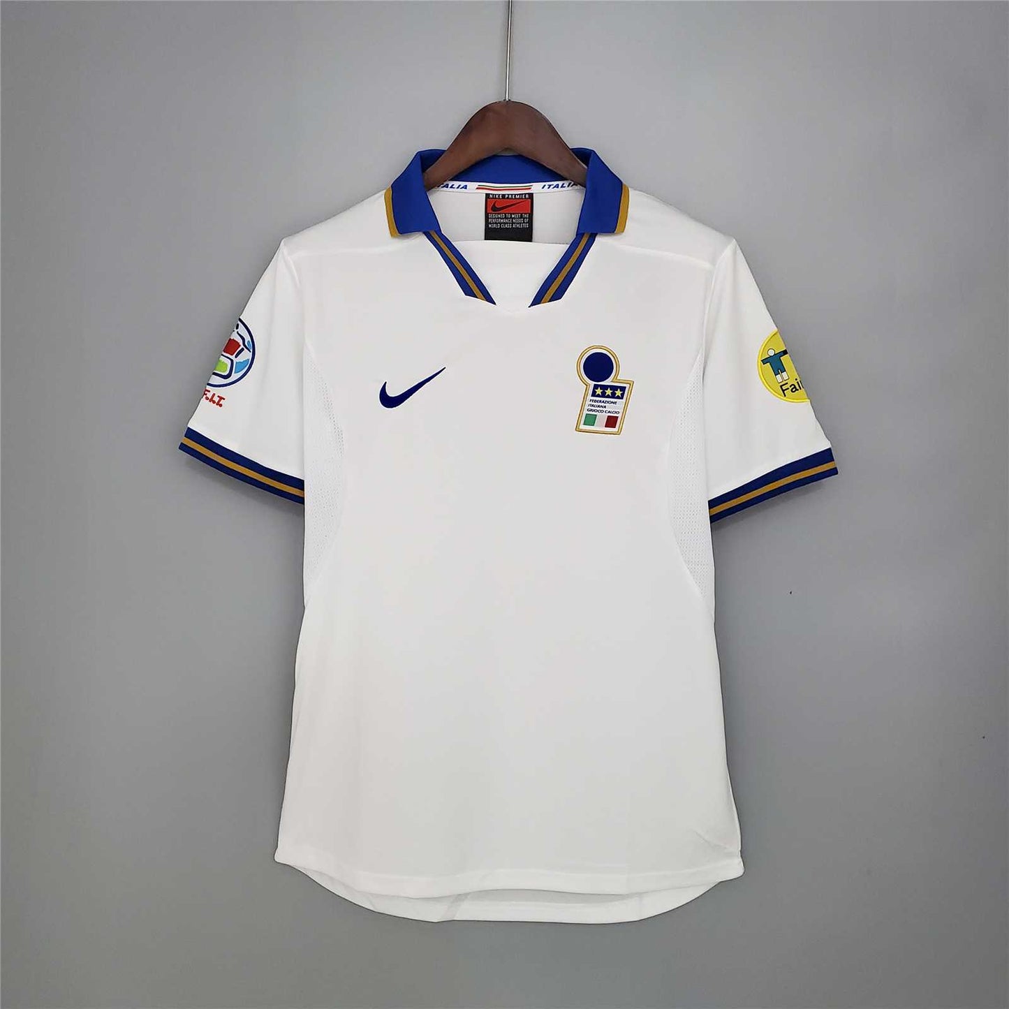 1996 Italy Away Retro