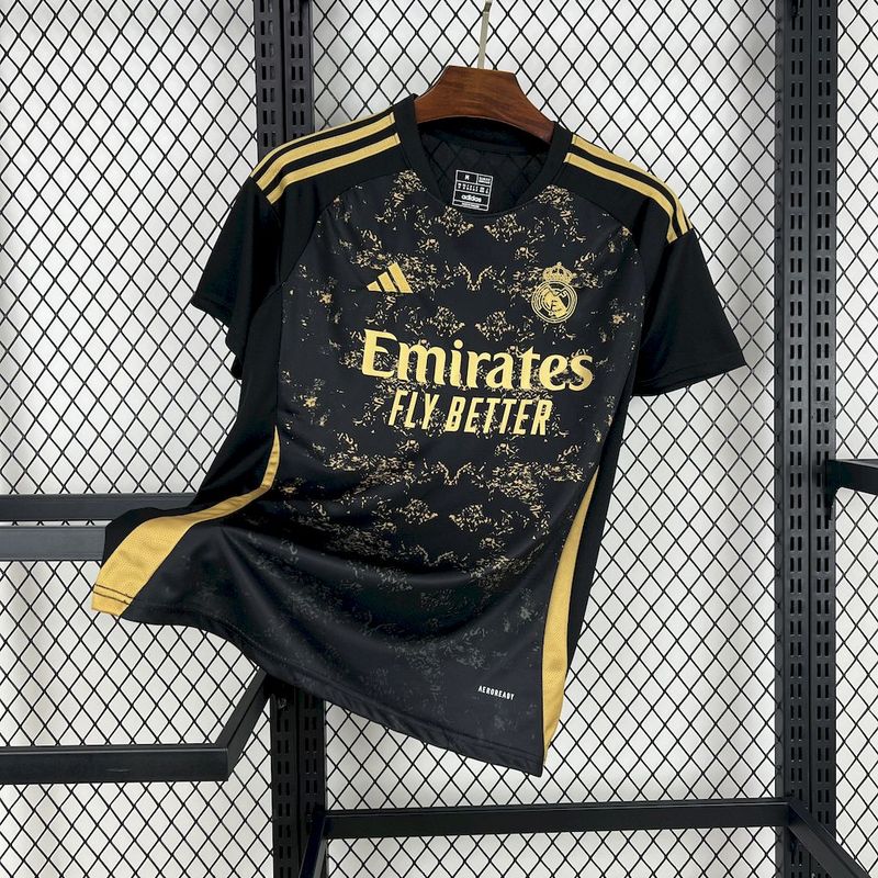 24/25 Real Madrid Black Special Edition