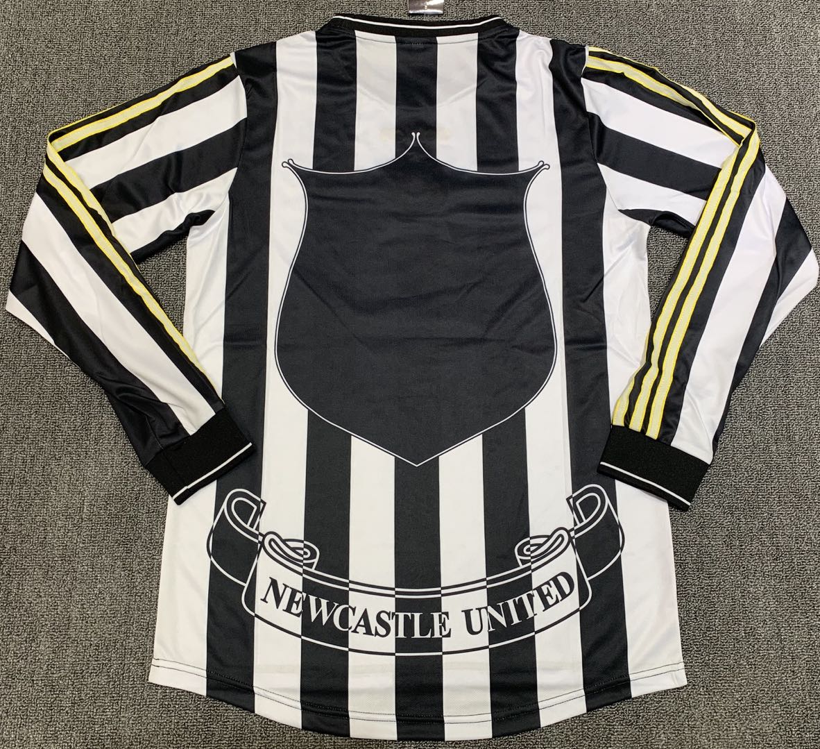 97/98 Newcastle Home Long Sleeve Retro