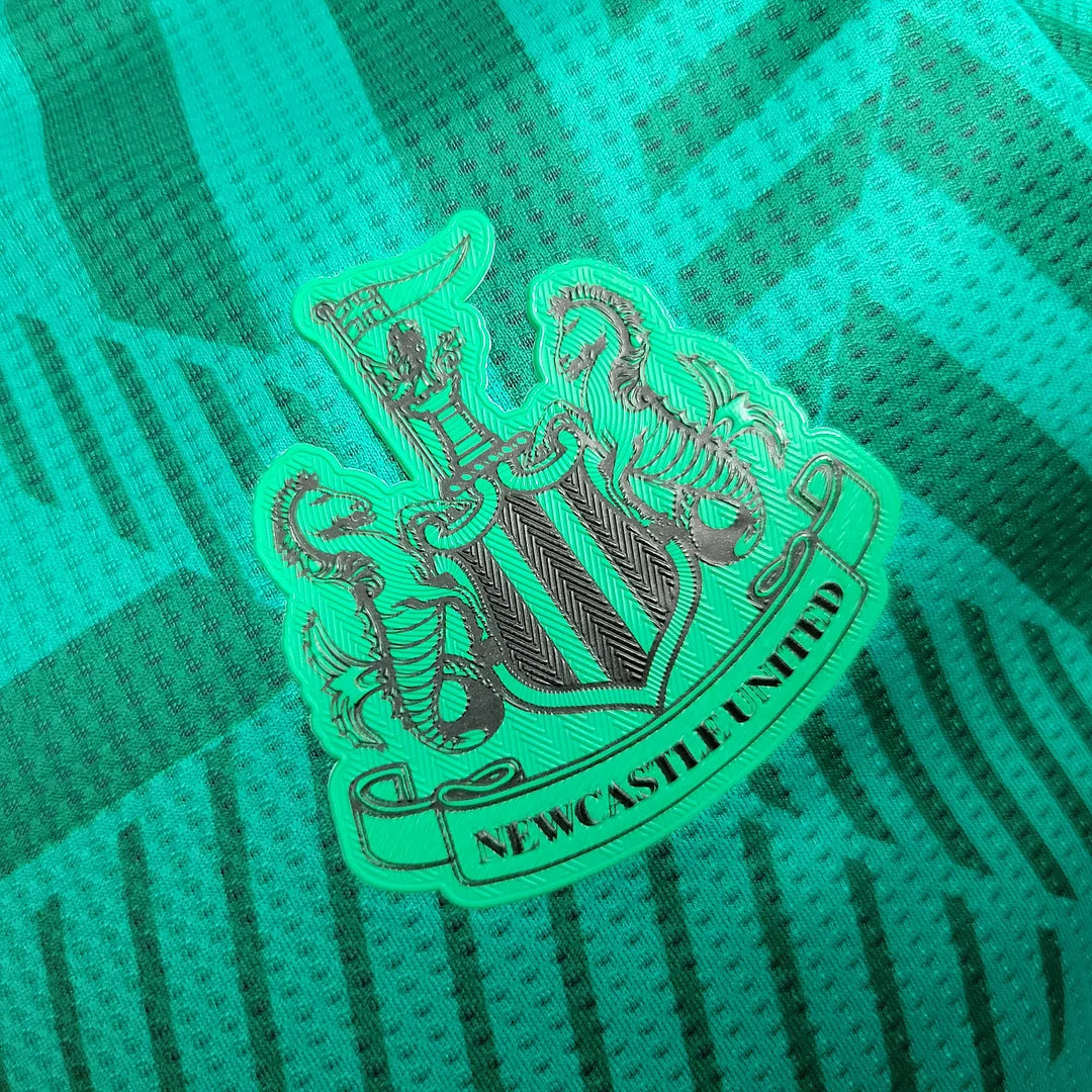 23/24 Newcastle Away Player Edition