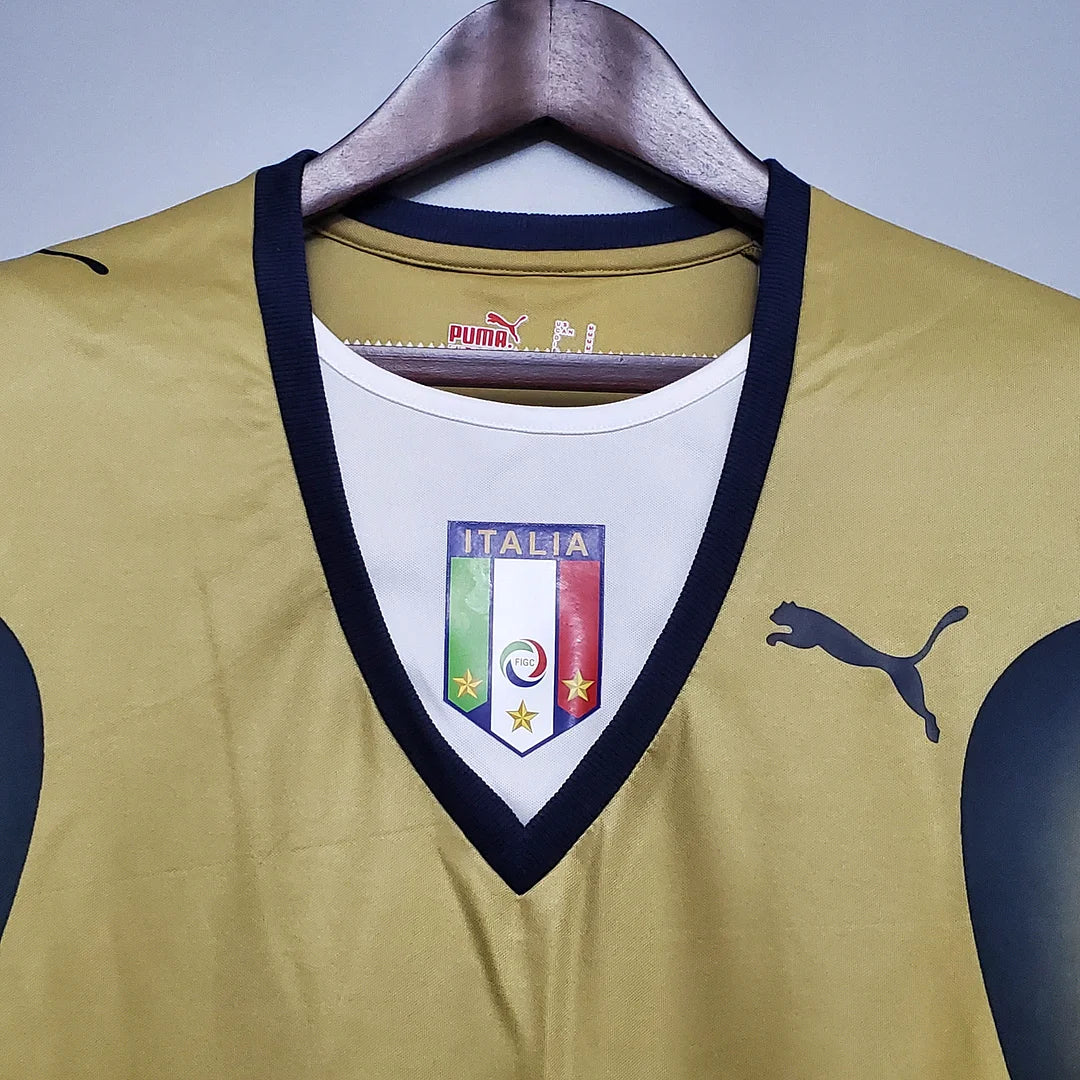2006 Italy Goalkeeper Retro