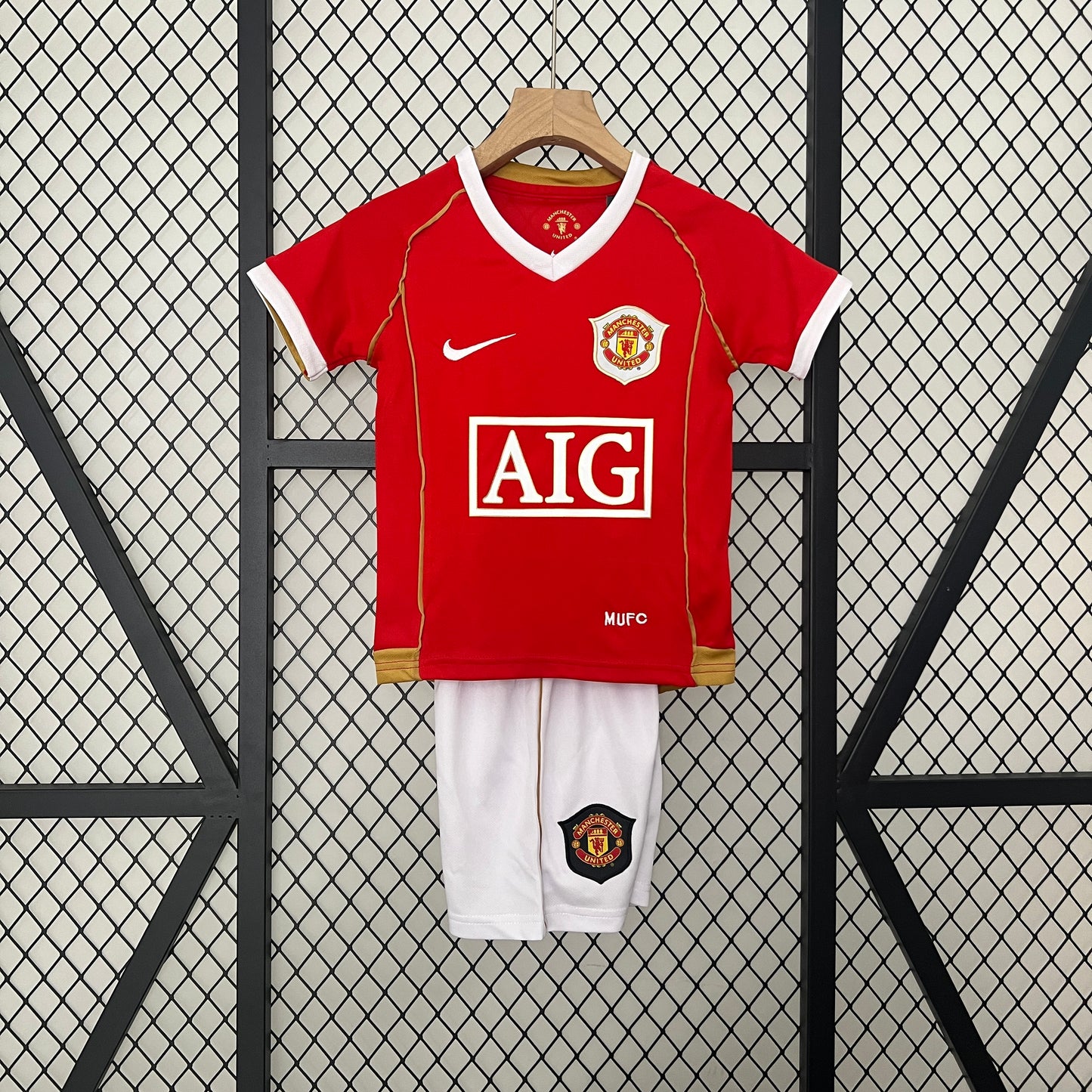 06/07 Manchester United Home Kids