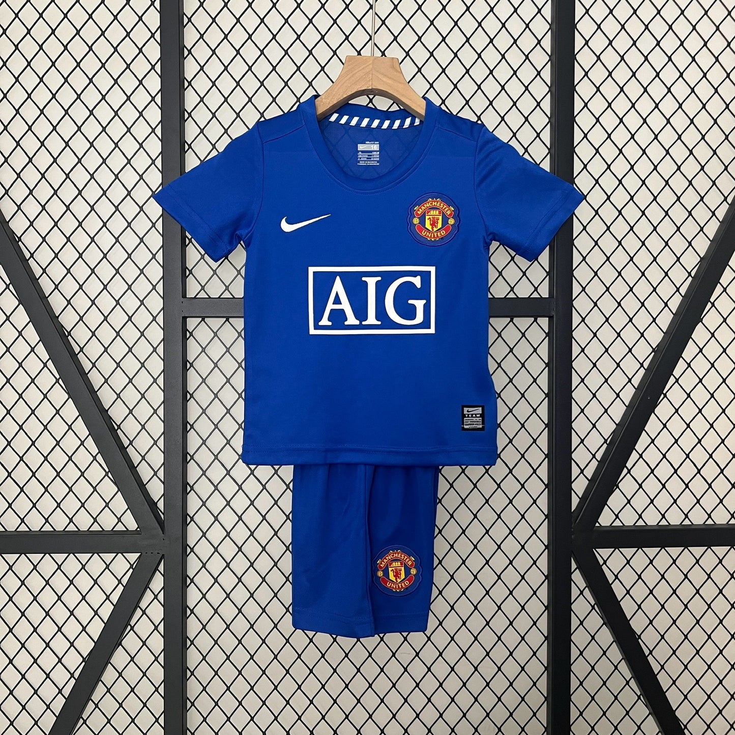 08/09 Manchester United Third Away Kids