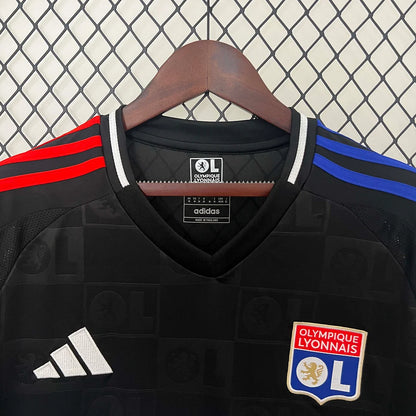 24/25 Lyon Away