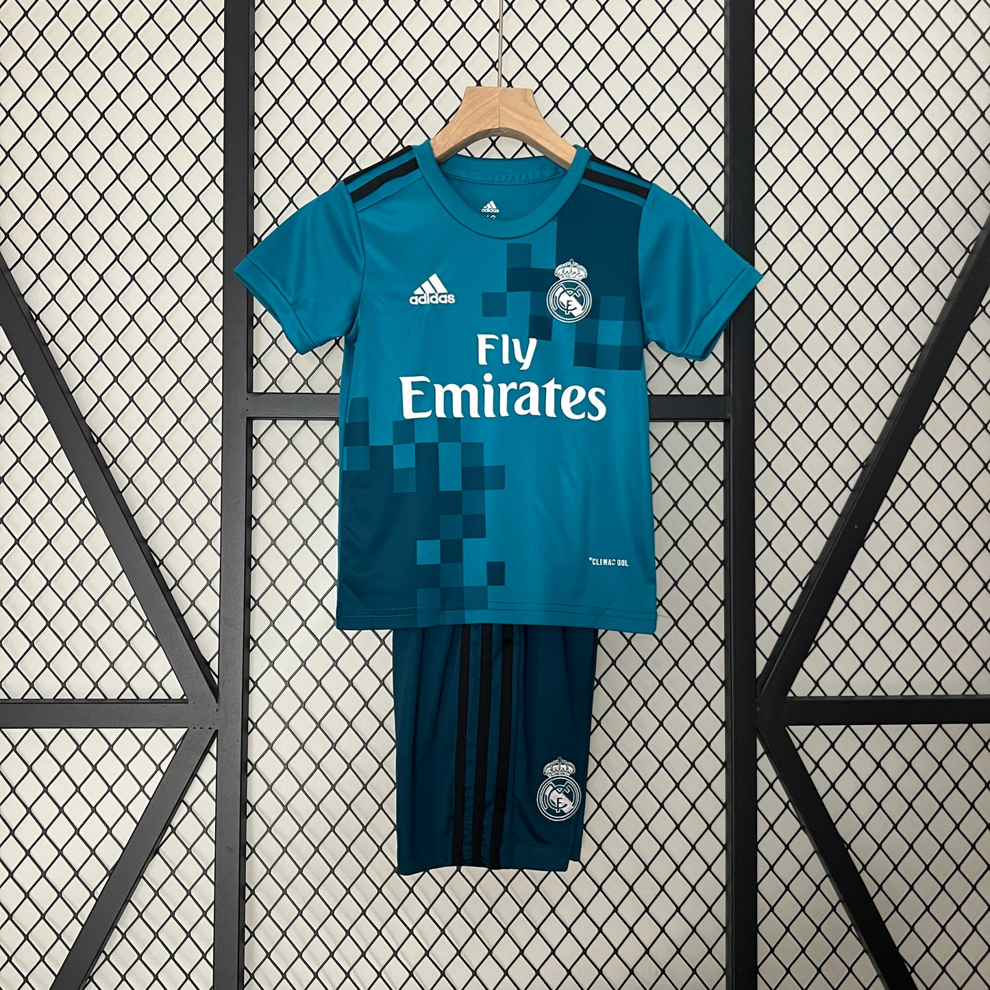 17/18 Real Madrid Third Away kids