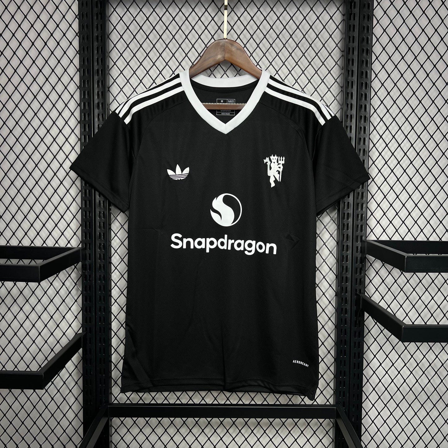 24/25 Manchester United Black Goalkeeper