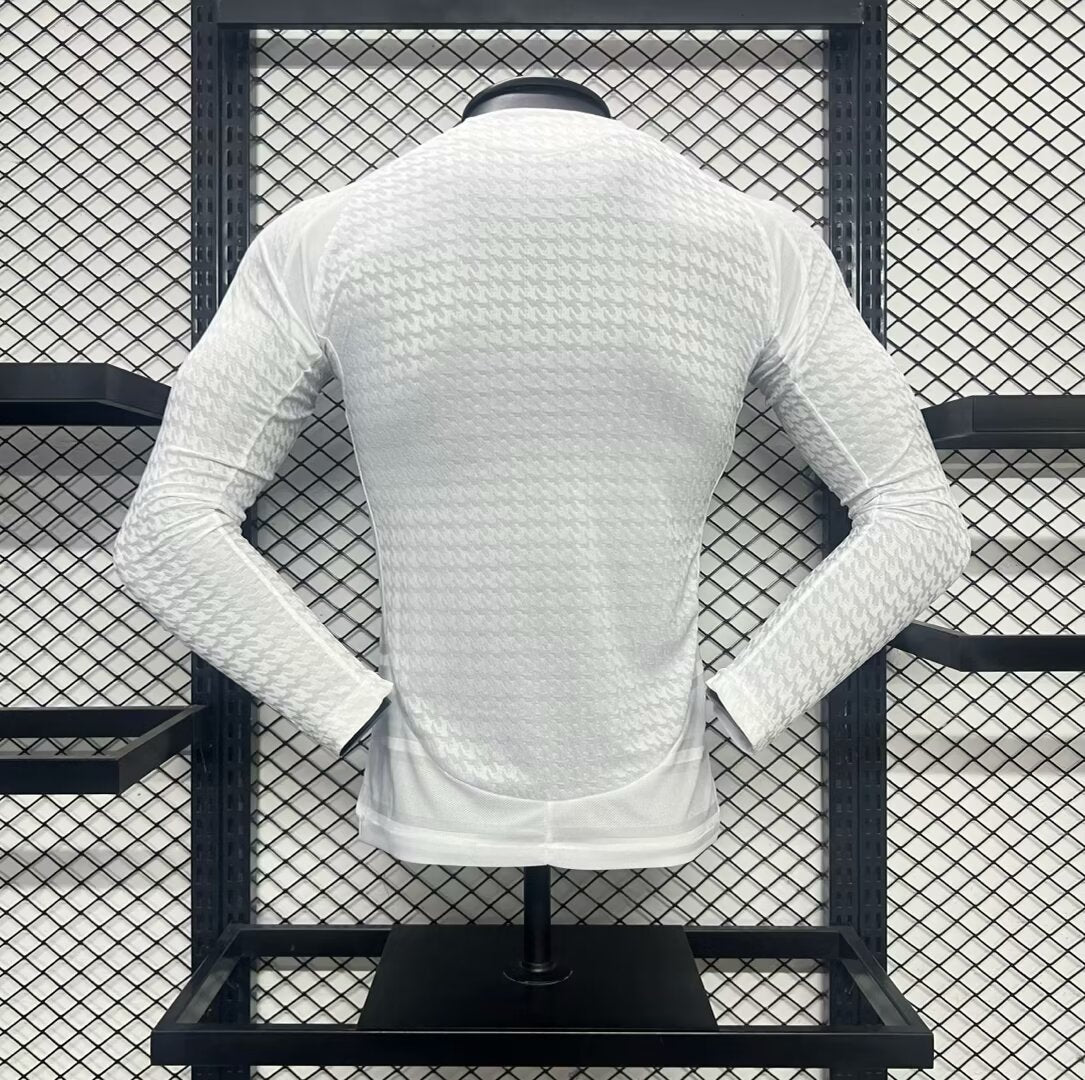 24/25 Player Version Real Madrid Home long Sleeve