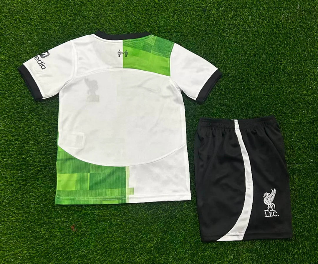 23/24 Liverpool Away Kids