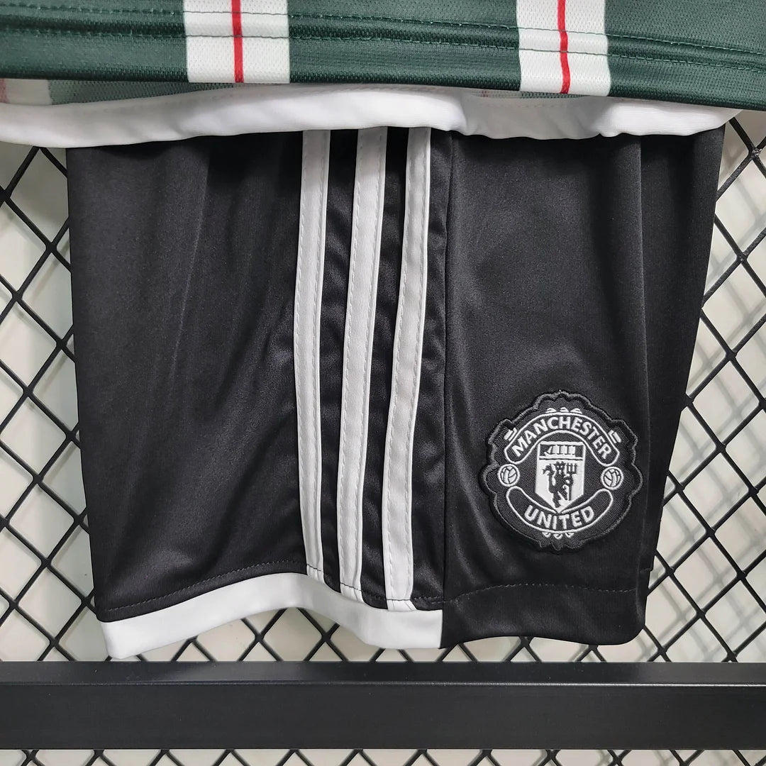 23/24 Manchester United Away Kids