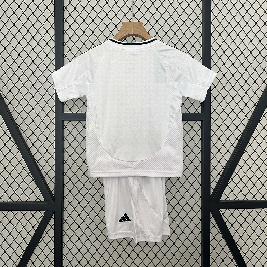 24/25 Real Madrid Home kids