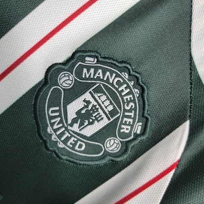 23/24 Manchester United Away Kids