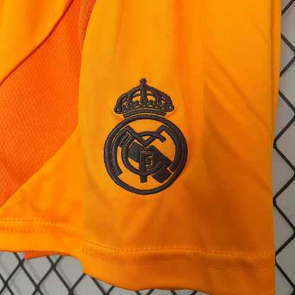 24/25 Real Madrid Away kids
