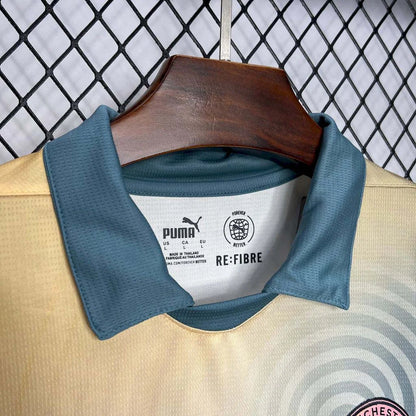 24/25 Manchester City Away
