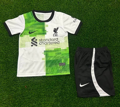 23/24 Liverpool Away Kids