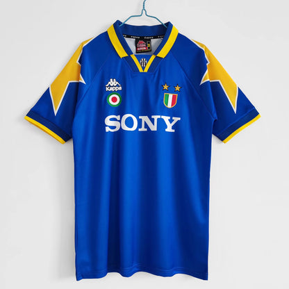 95/96 Juventus Away Retro