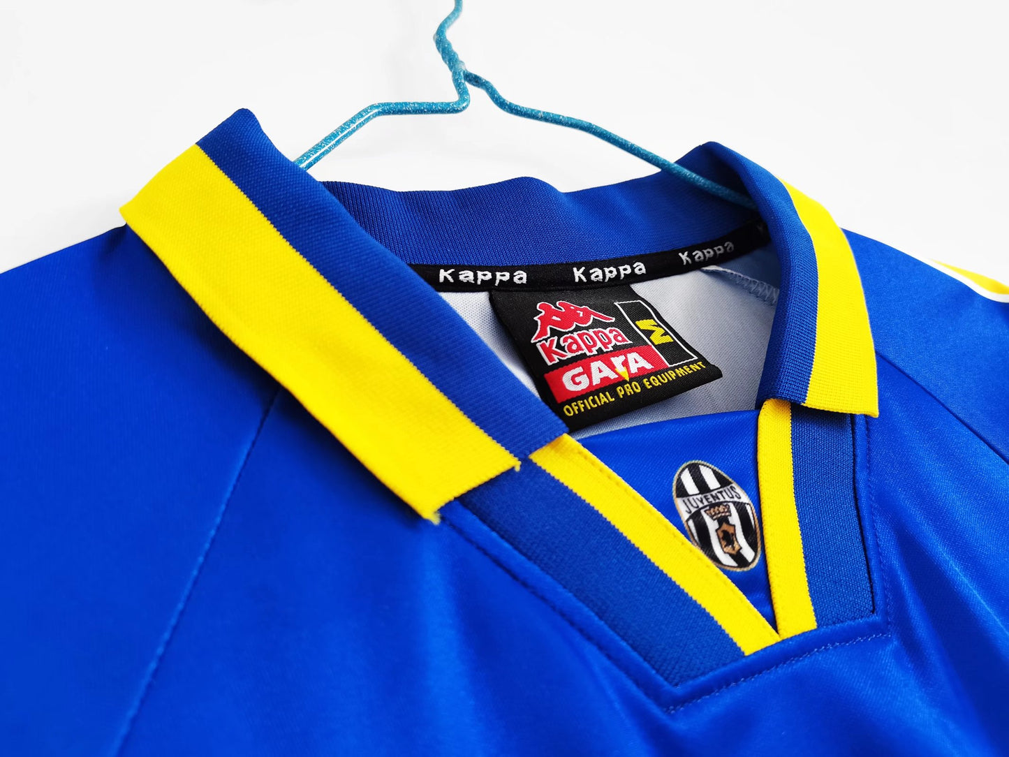95/96 Juventus Away Retro
