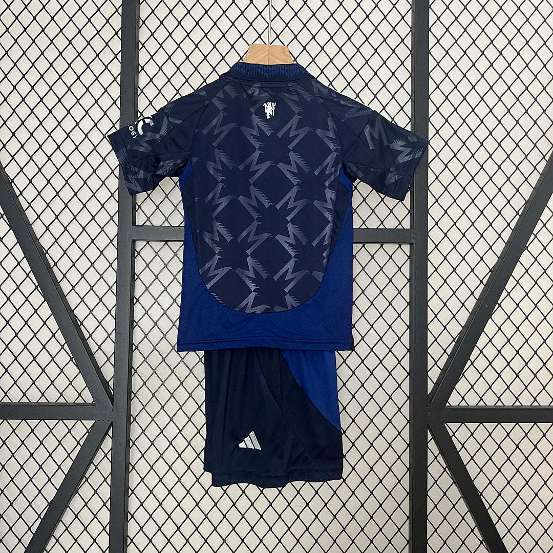 24/25 Manchester United Away Kids