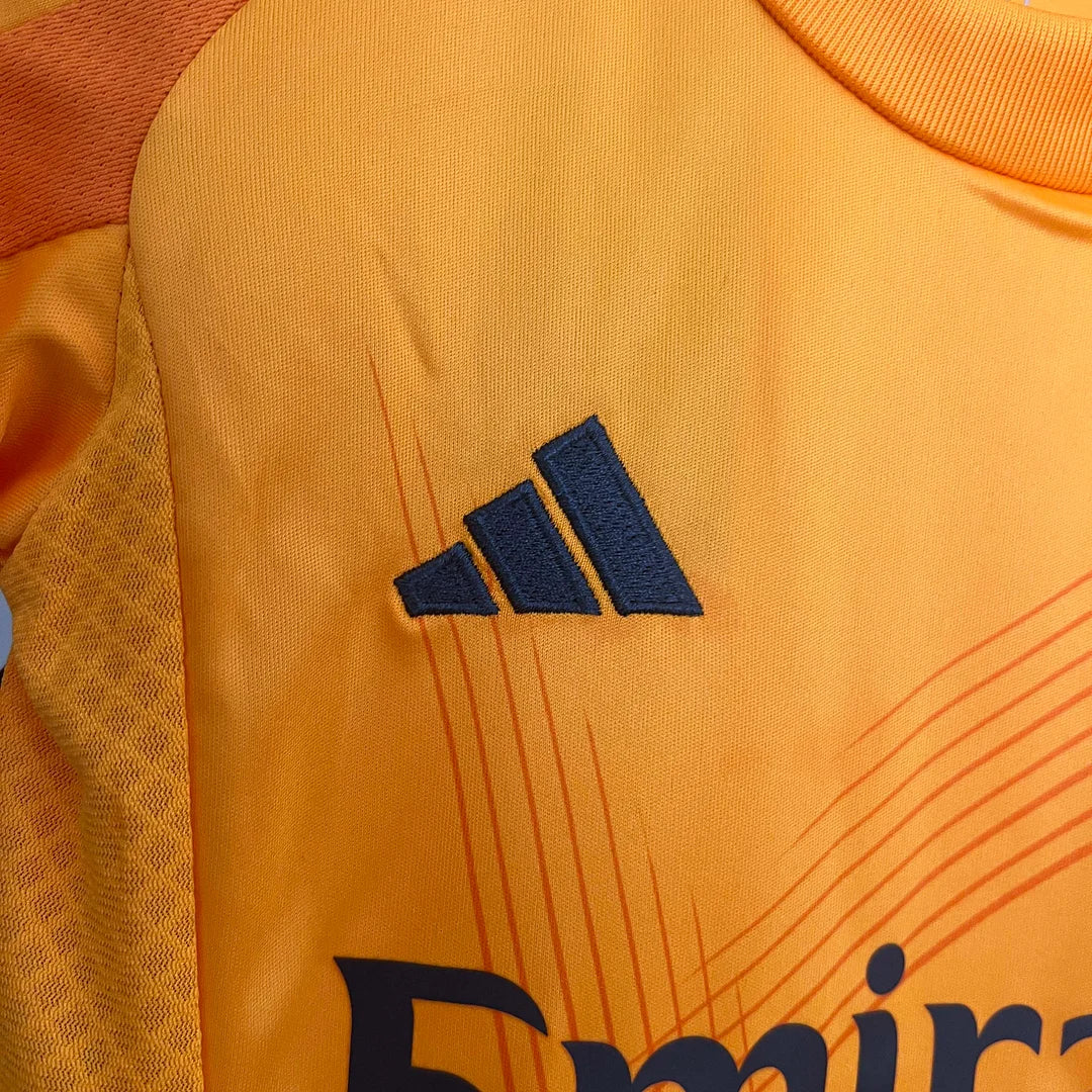 24/25 Real Madrid Away kids